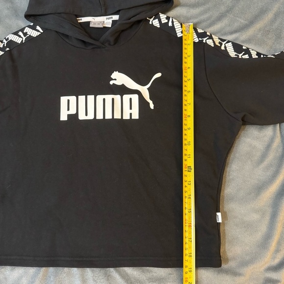 Puma Women's Black Hoodie with White Logo and Patterned Sleeves
#1196 - Picture 3 of 10
